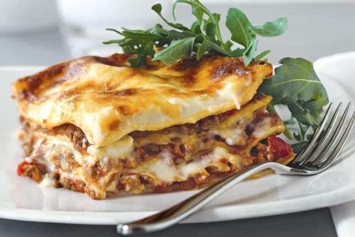 Lasagne d'aubergines et d'agneau (moussaka)