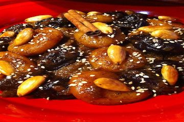 Tajine de boeuf, aux abricots et aux amandes